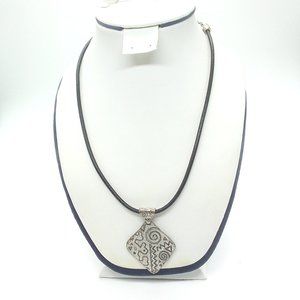 Chico's Tribal Pattern Pendant Necklace Black Cord